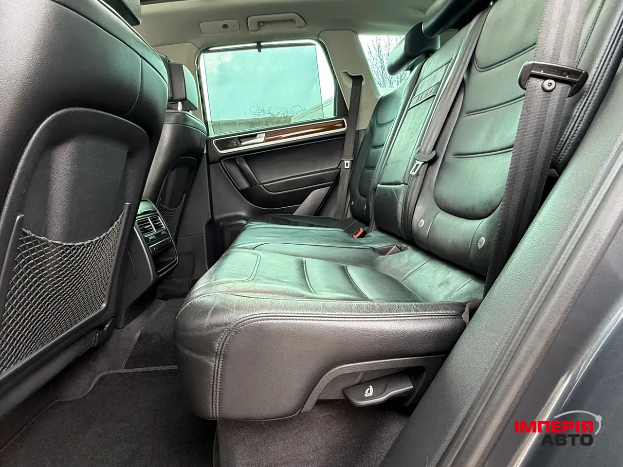 Volkswagen Touareg - фото 15