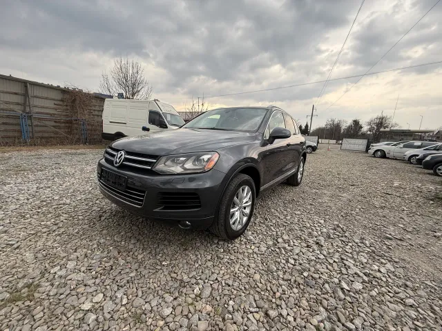 Volkswagen Touareg - фото 2