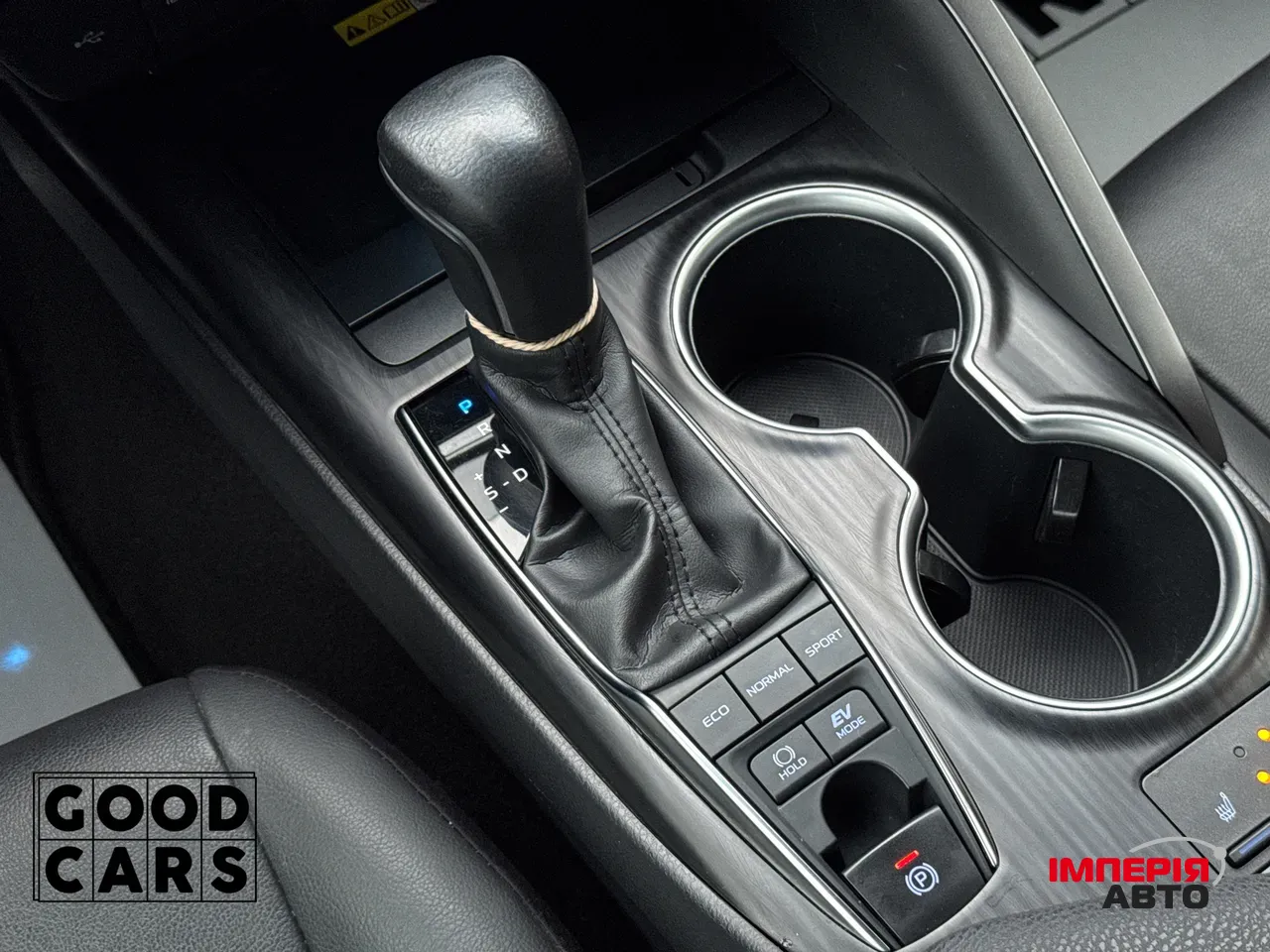 Toyota Camry - фото 38