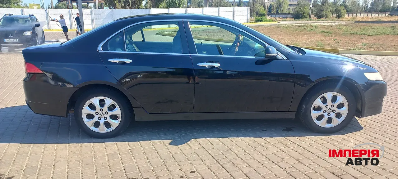 Honda Accord - фото 3