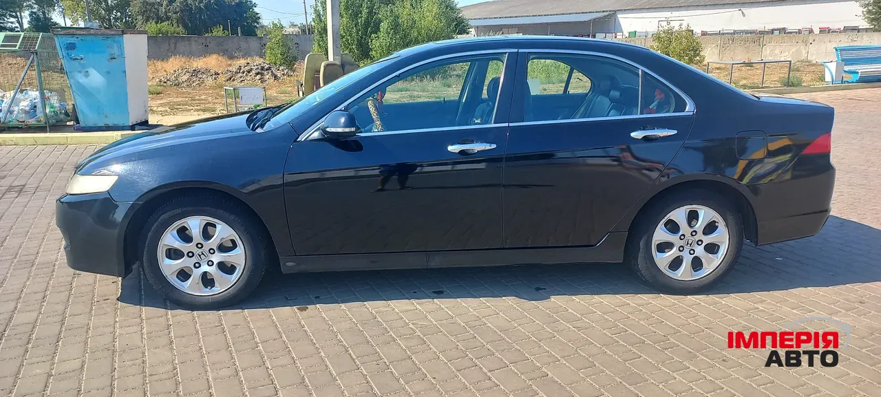 Honda Accord - фото 4