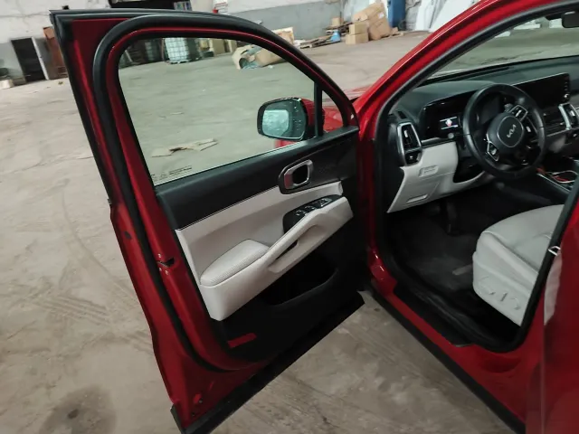 Kia Sorento - фото 4