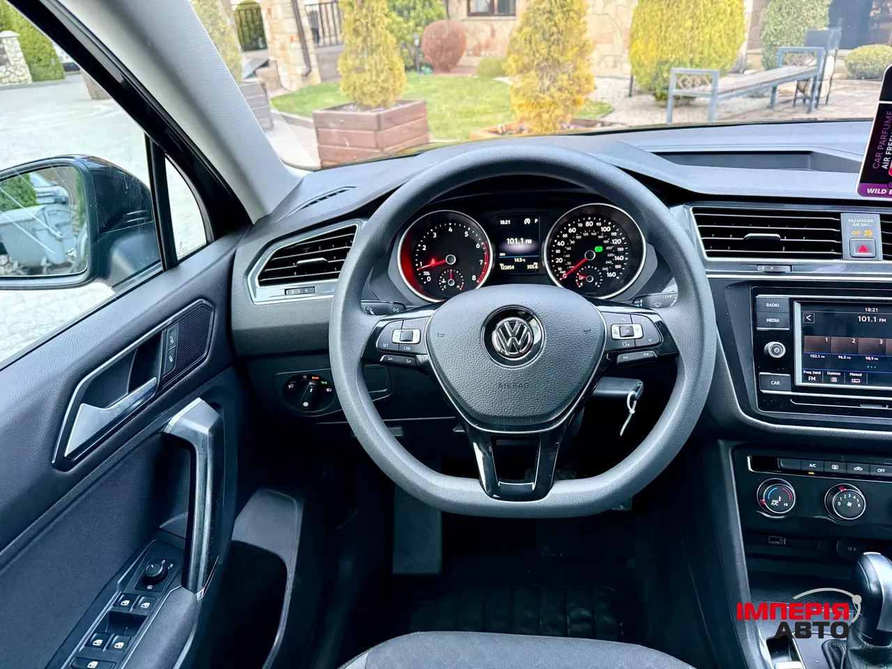 Volkswagen Tiguan - фото 36
