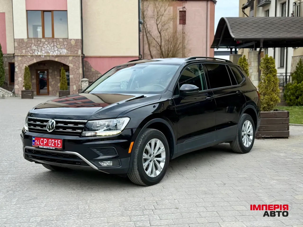 Volkswagen Tiguan - фото 9