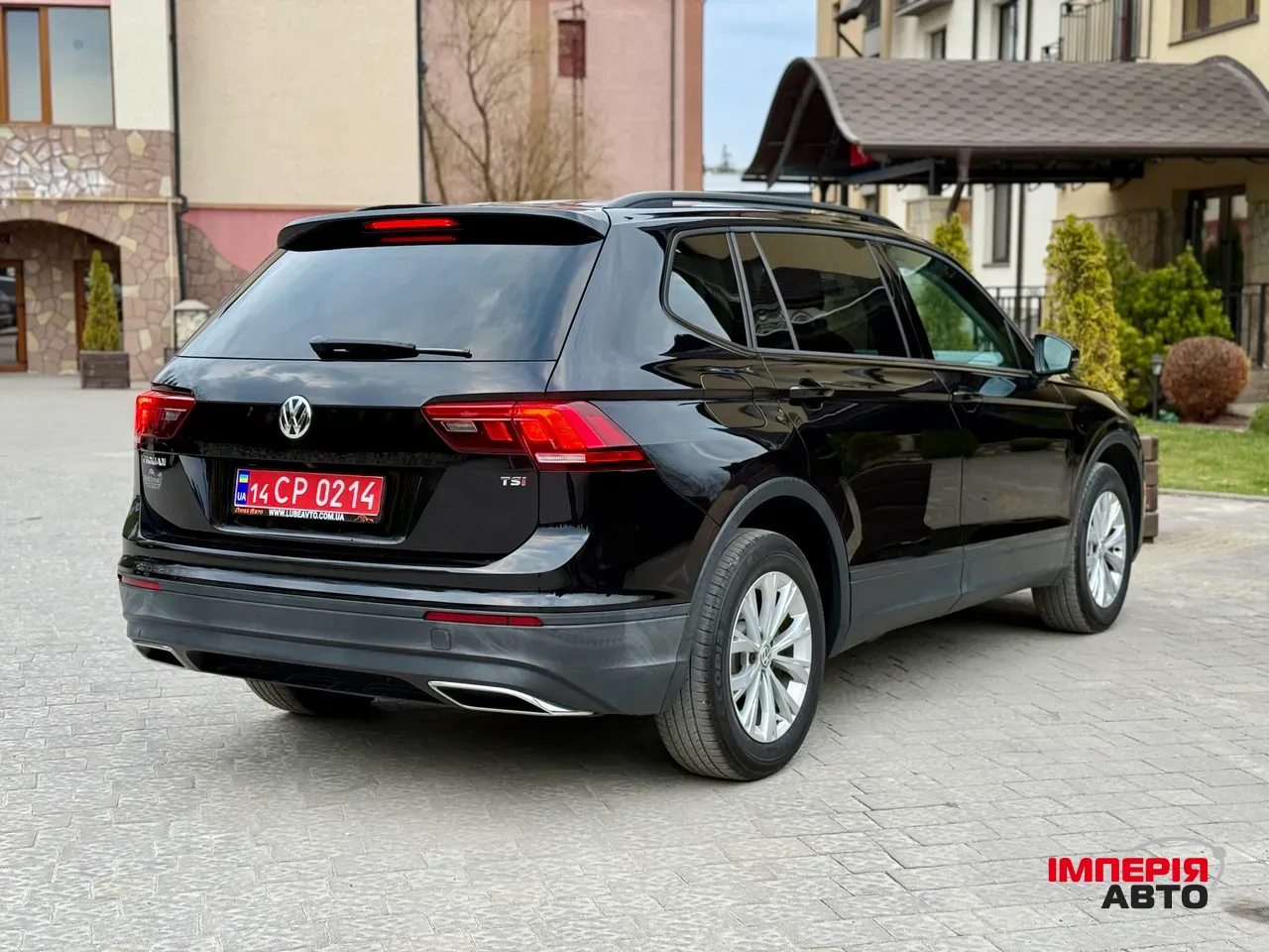 Volkswagen Tiguan - фото 15