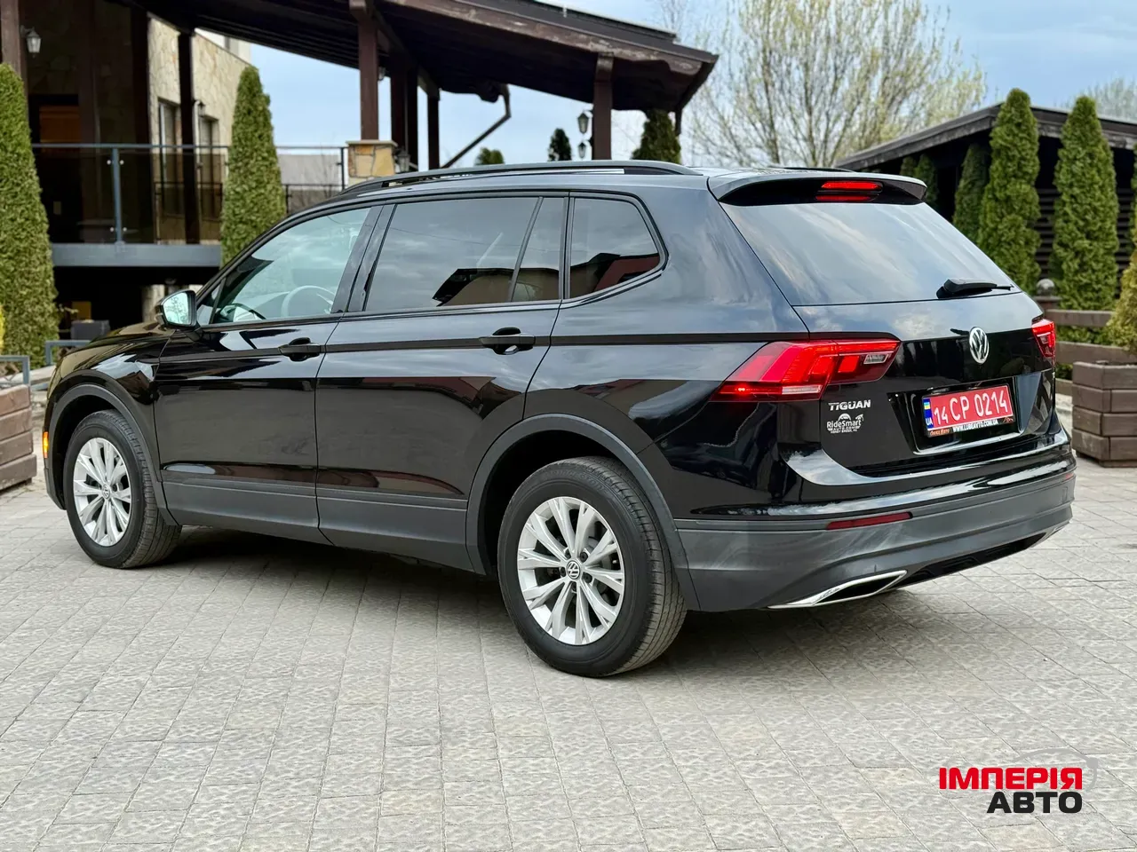 Volkswagen Tiguan - фото 19