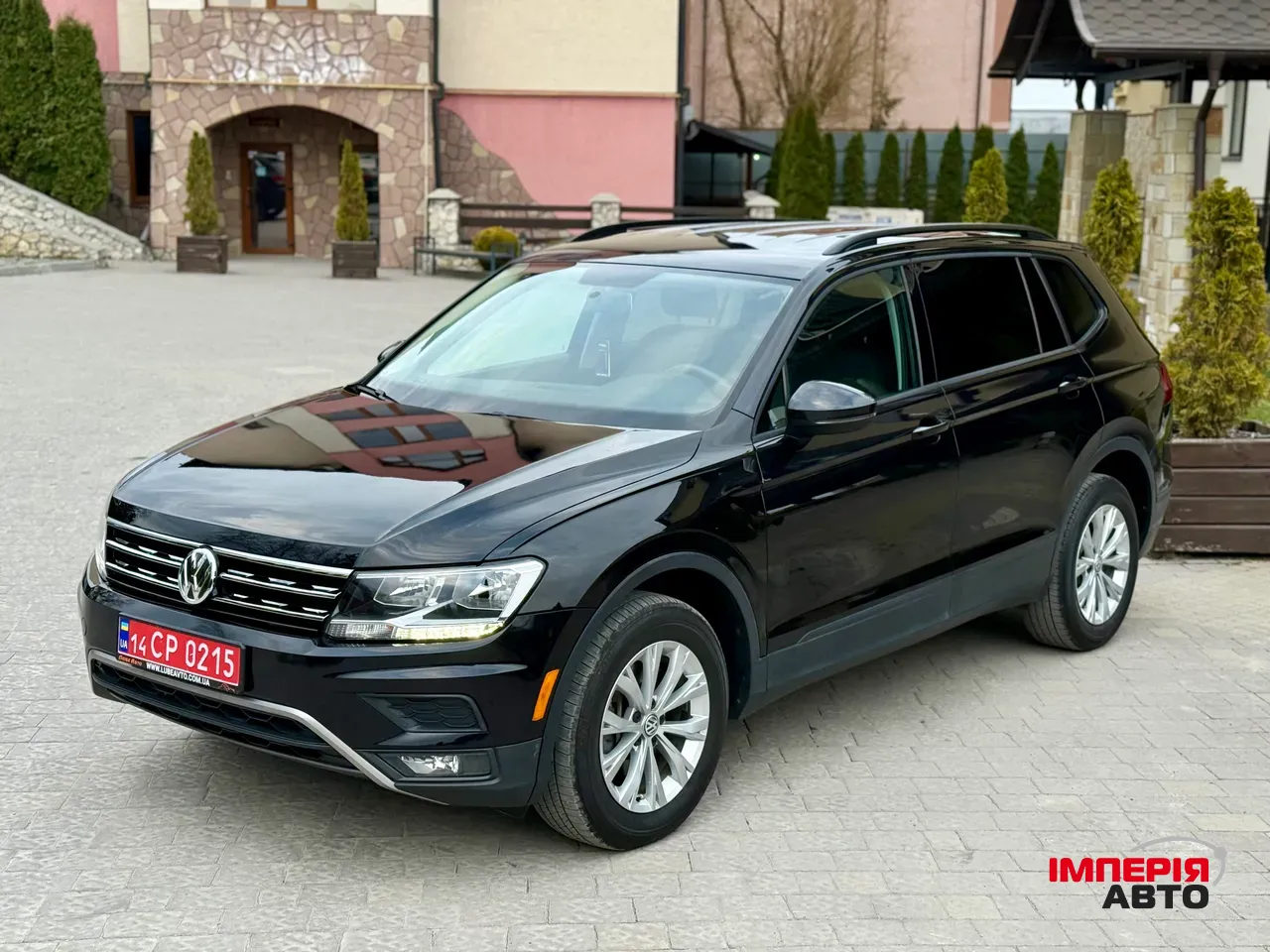 Volkswagen Tiguan - фото 10
