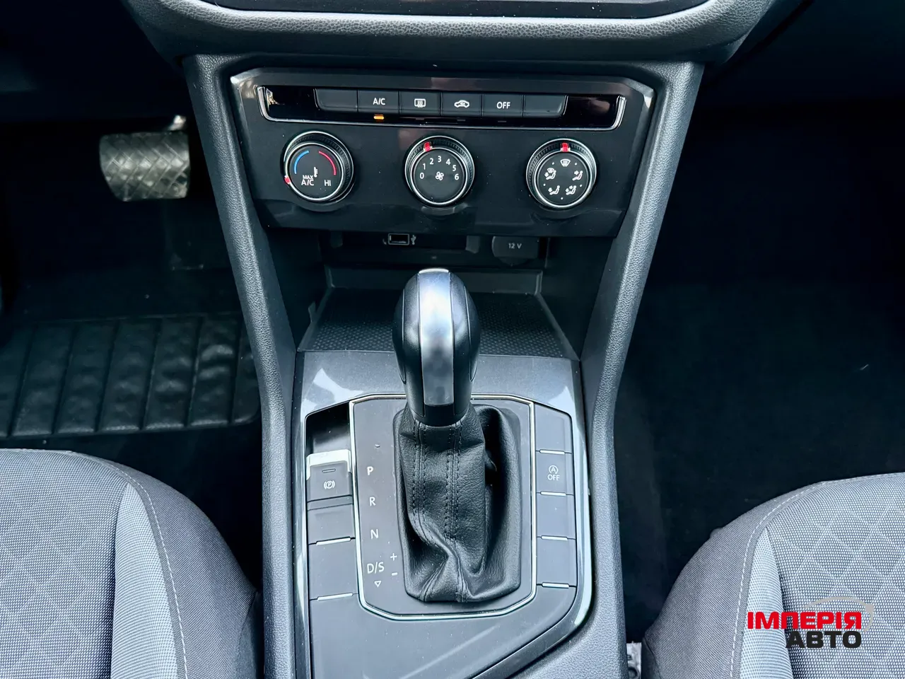 Volkswagen Tiguan - фото 39