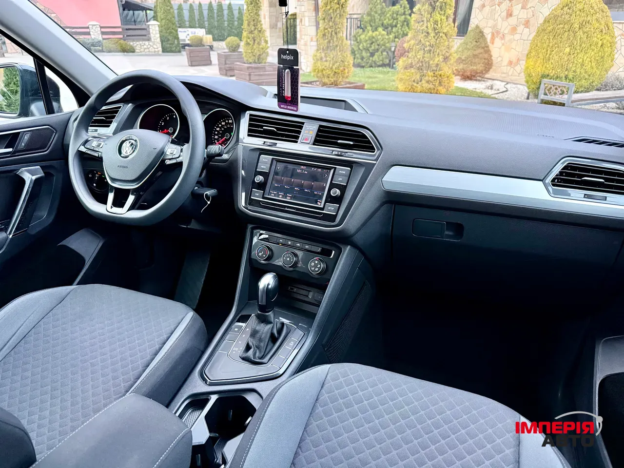 Volkswagen Tiguan - фото 37