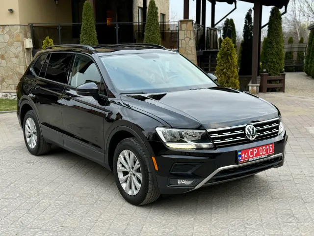 Volkswagen Tiguan - фото 5