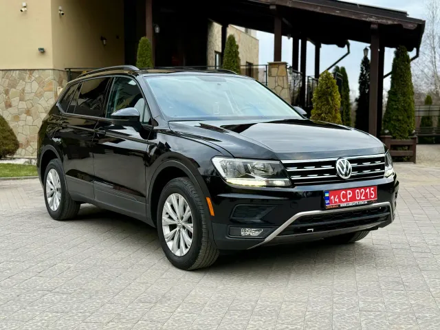 Volkswagen Tiguan - фото 3