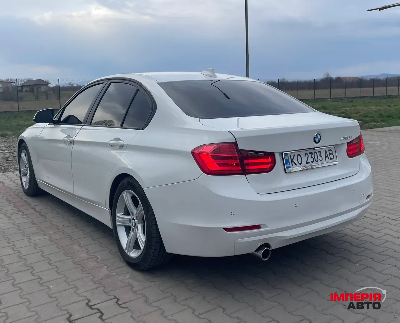 BMW 3 серії - фото 3