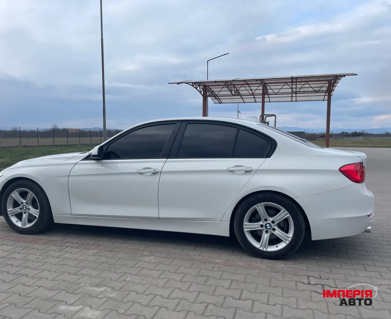 BMW 3 серії - фото 5