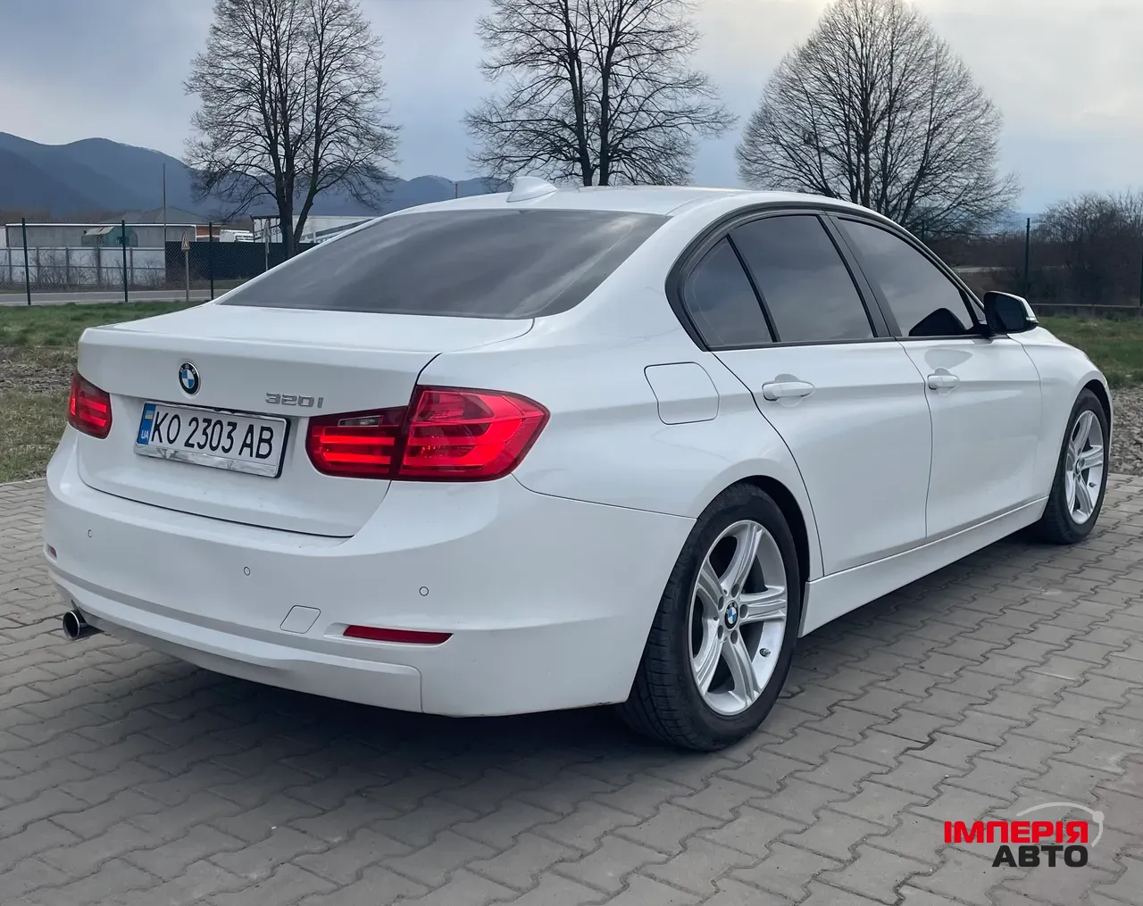 BMW 3 серії - фото 4