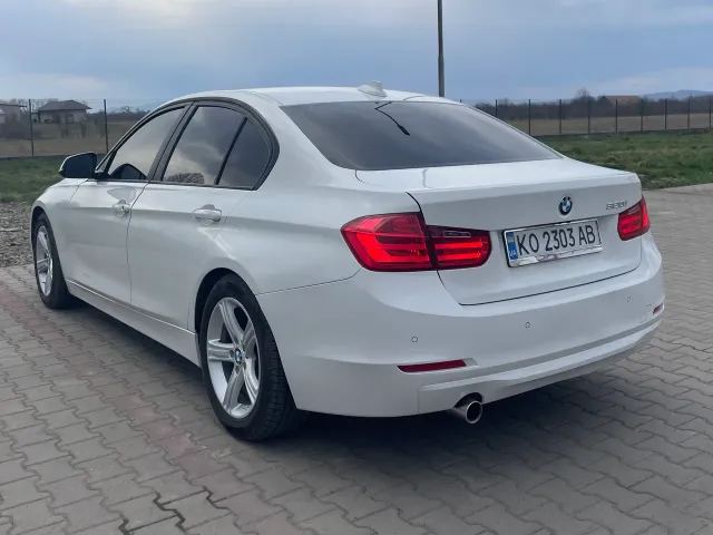 BMW 3 серії - фото 3