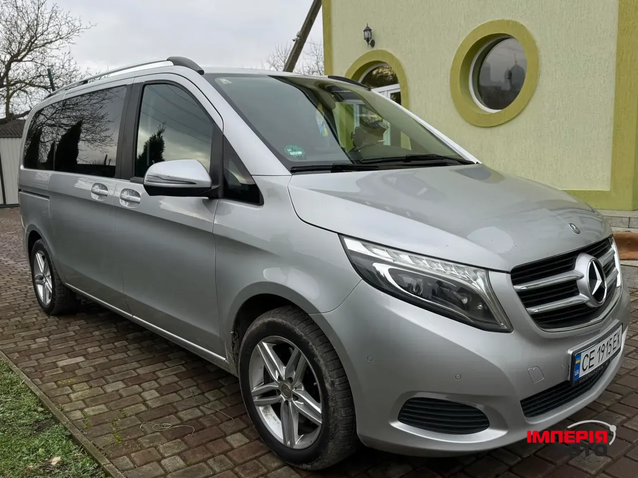 Mercedes-Benz V-Класс - фото 4