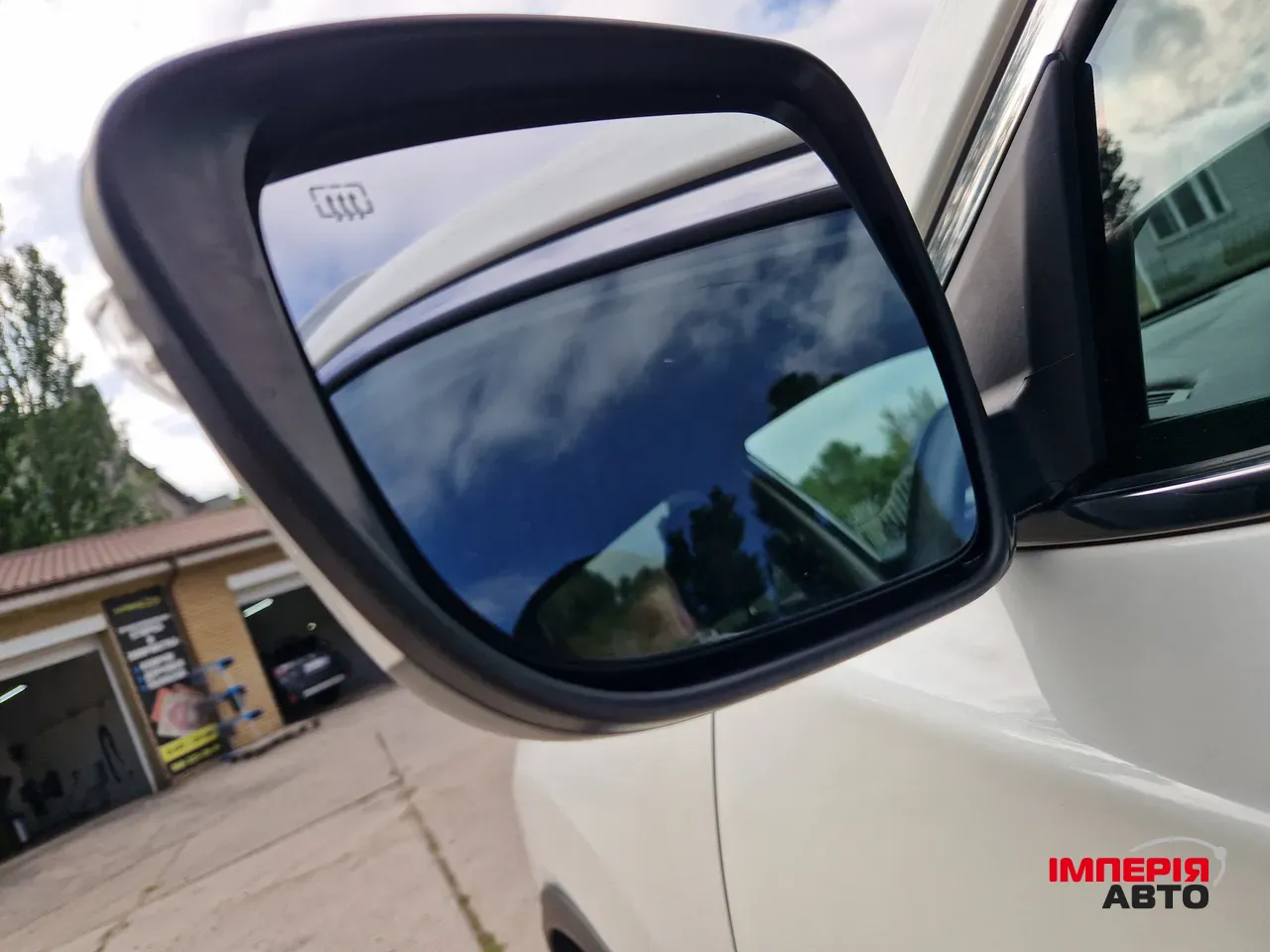 Nissan Rogue - фото 13