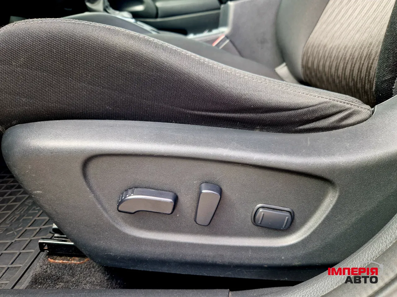 Nissan Rogue - фото 17