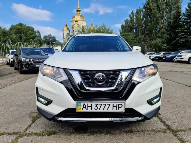 Nissan Rogue - фото 2