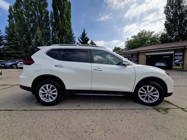 Nissan Rogue - фото 3