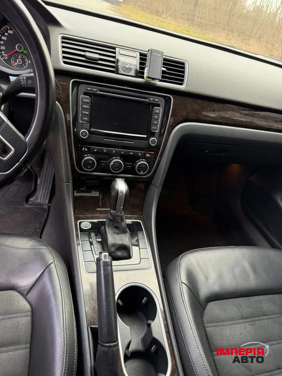 Volkswagen Passat USA/NMS - фото 11