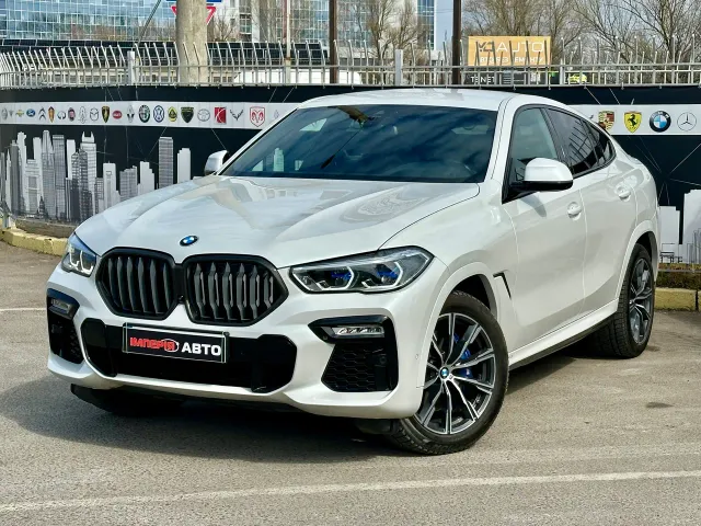 BMW X6 - фото 1