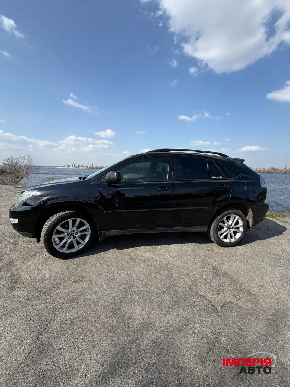 Lexus RX - фото 7