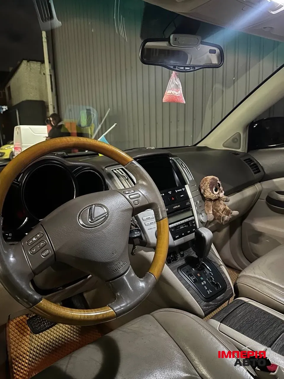 Lexus RX - фото 16