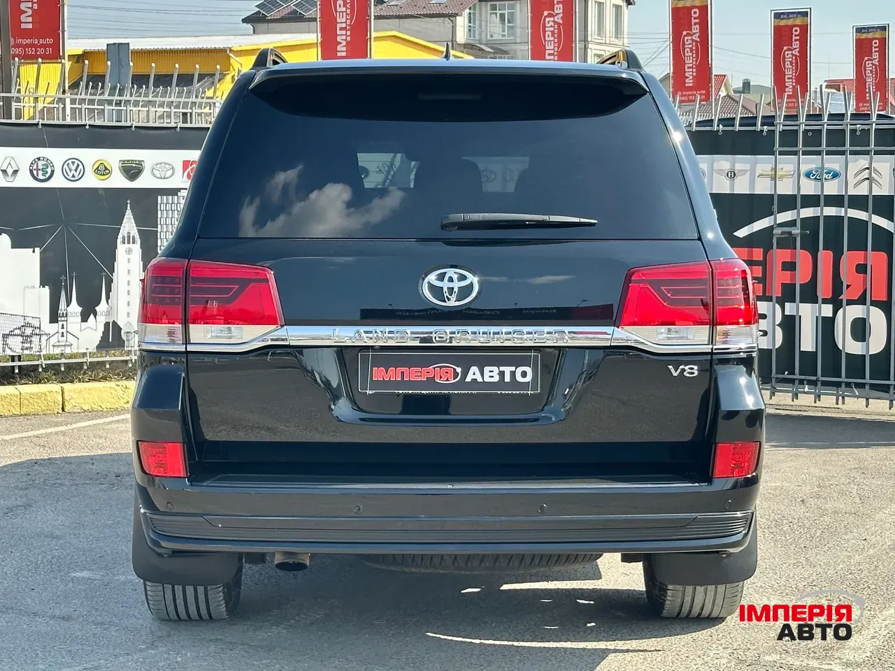 Toyota Land Cruiser - фото 5