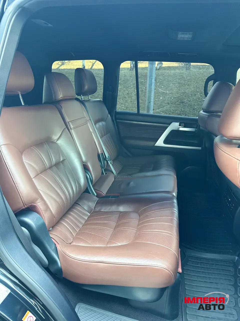 Toyota Land Cruiser - фото 9