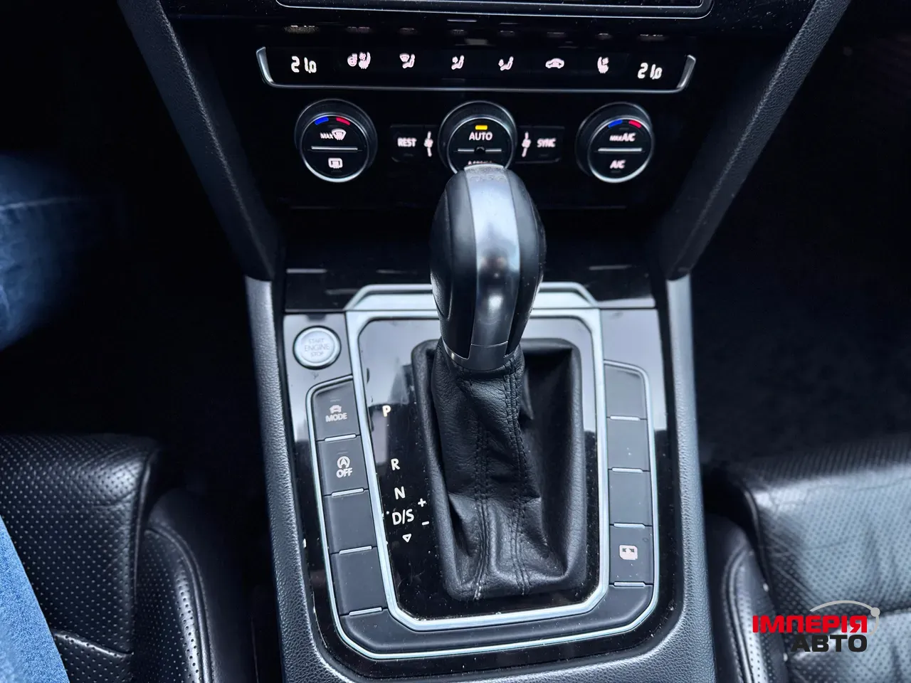 Volkswagen Passat - фото 14