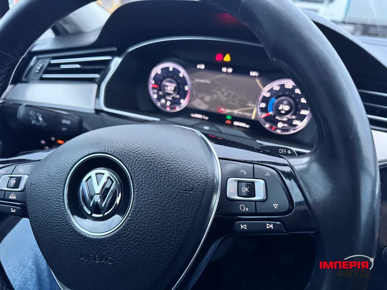 Volkswagen Passat - фото 15