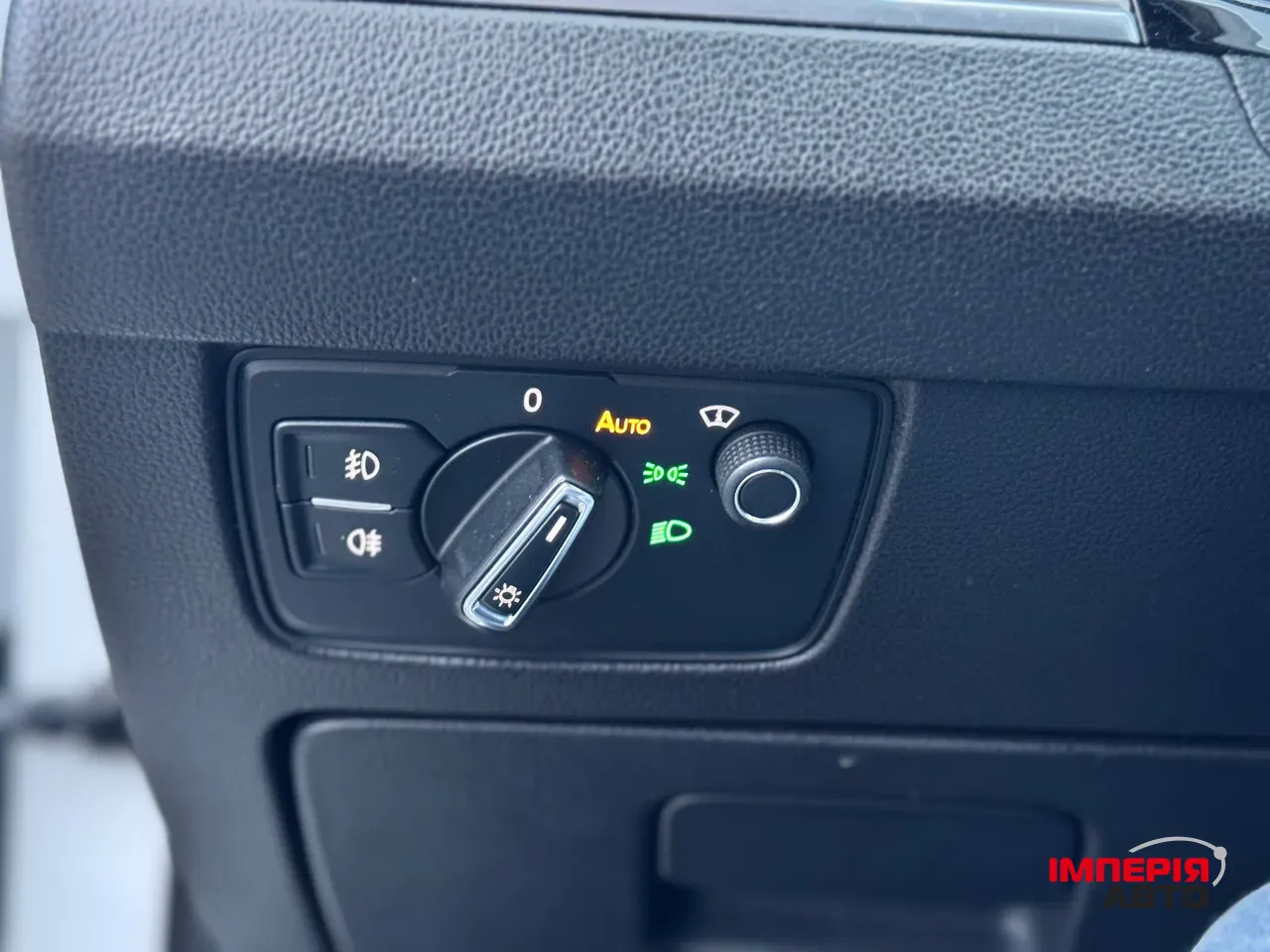 Volkswagen Passat - фото 11