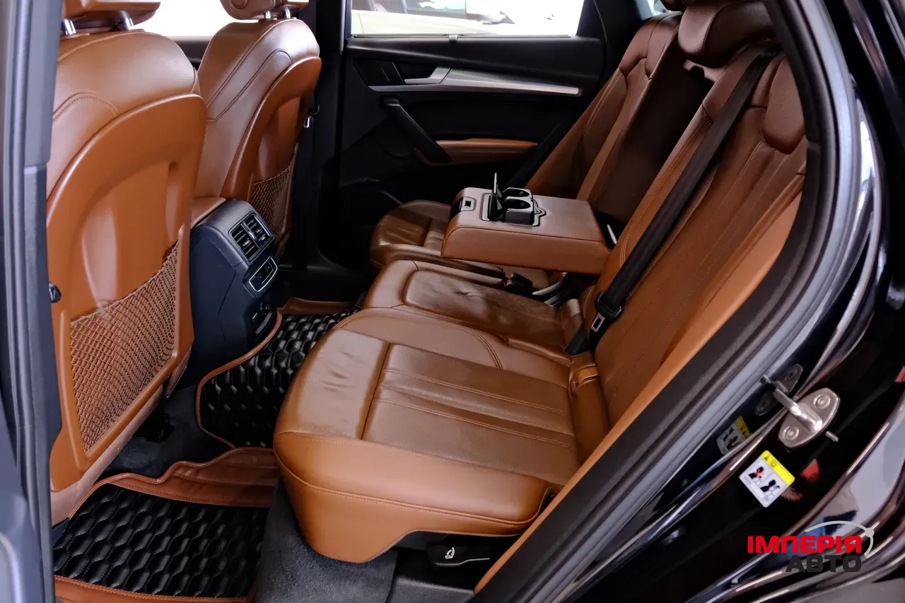 Audi Q5 Sportback - фото 8