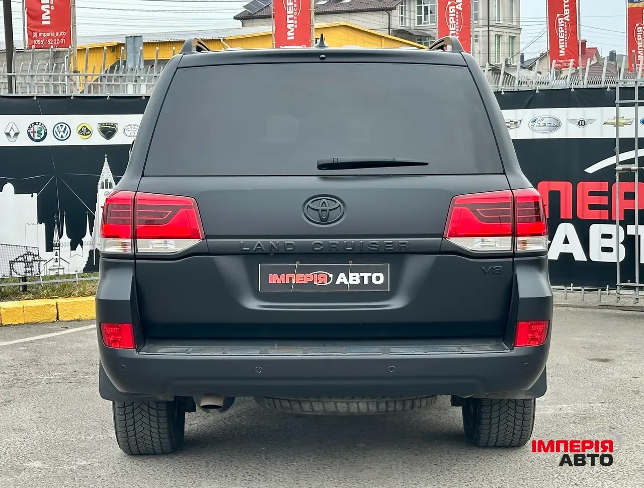 Toyota Land Cruiser - фото 4