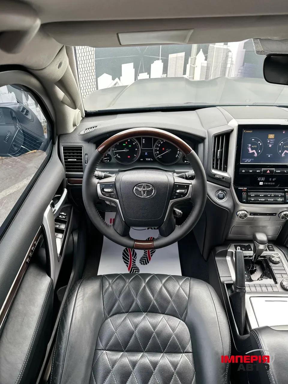 Toyota Land Cruiser - фото 13