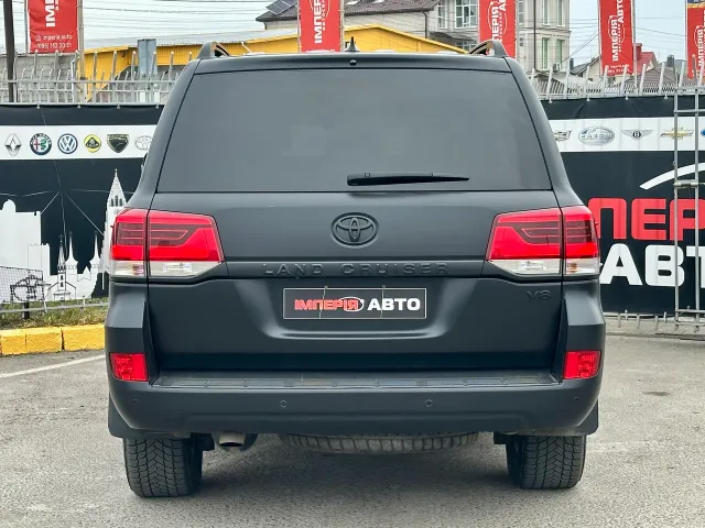 Toyota Land Cruiser - фото 4