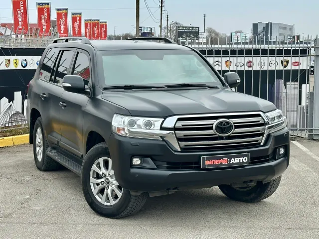 Toyota Land Cruiser - фото 2