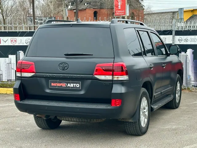Toyota Land Cruiser - фото 5