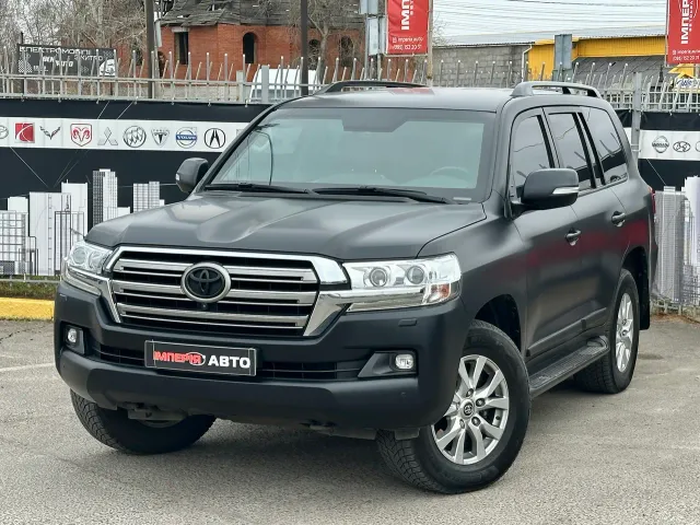Toyota Land Cruiser - фото 1