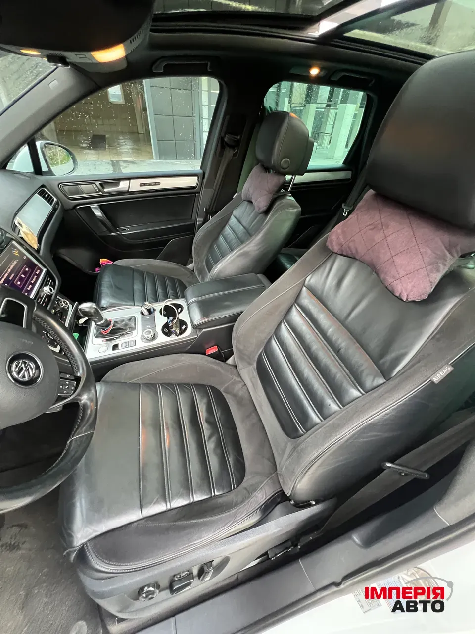 Volkswagen Touareg - фото 9