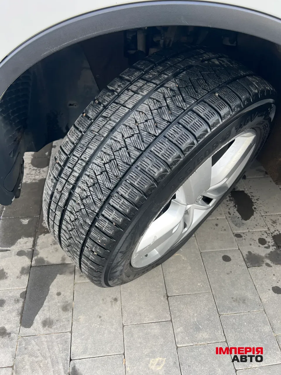 Volkswagen Touareg - фото 6