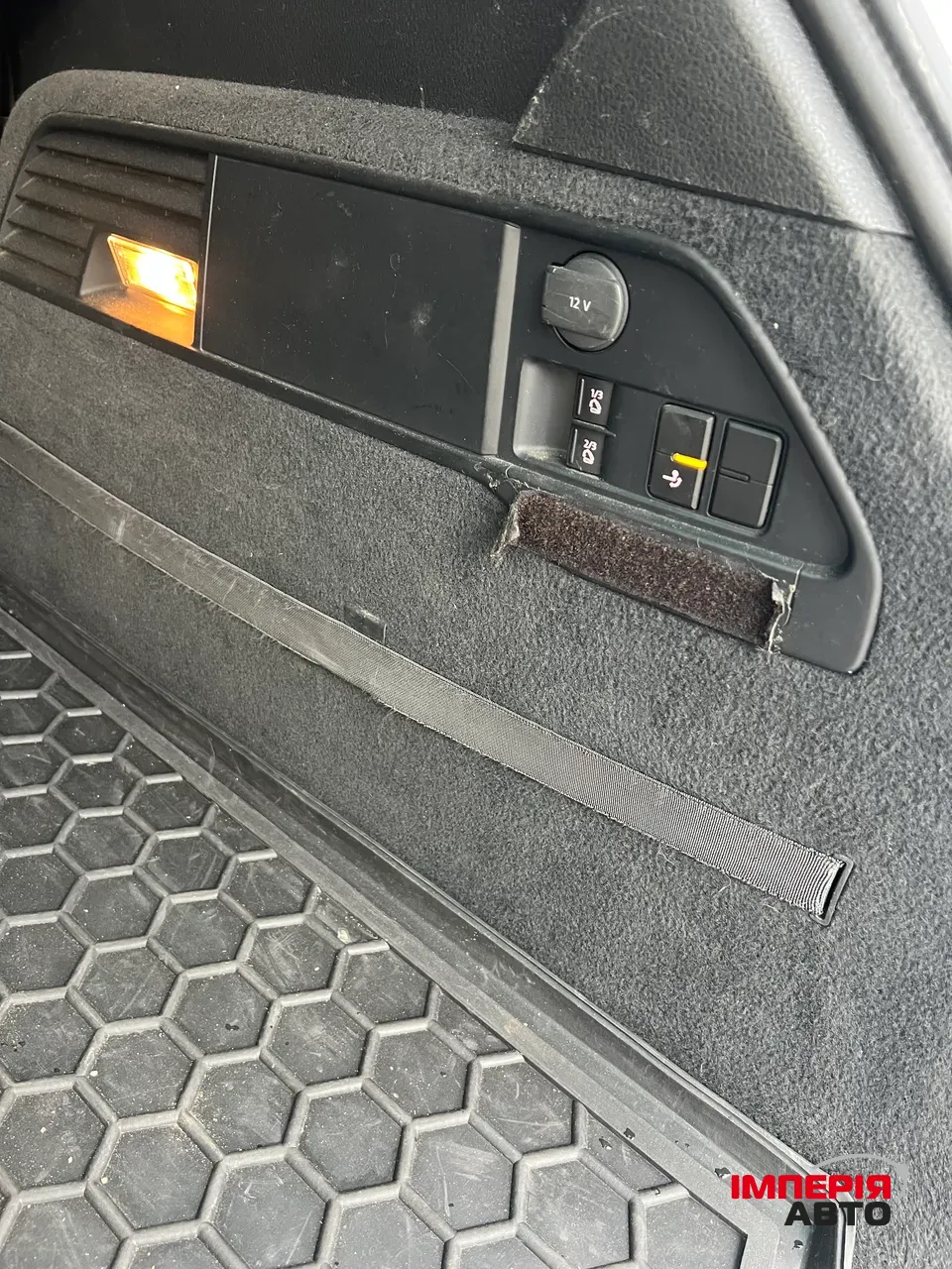 Volkswagen Touareg - фото 20