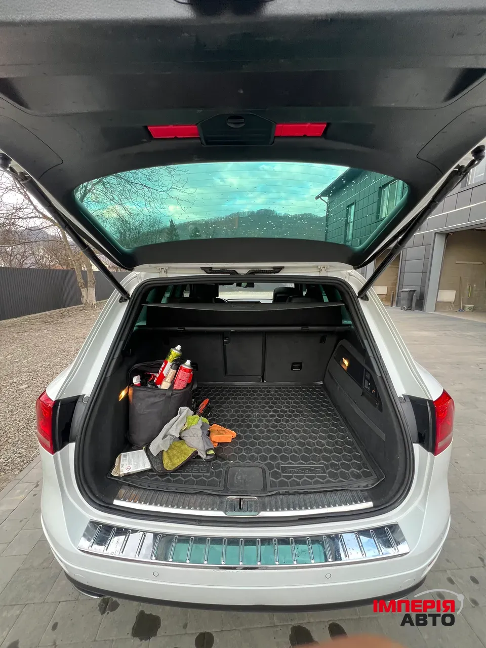 Volkswagen Touareg - фото 21