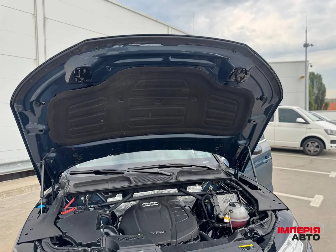 Audi Q5 - фото 26