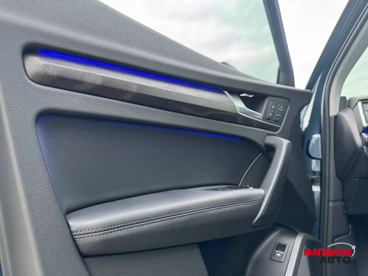 Audi Q5 - фото 43