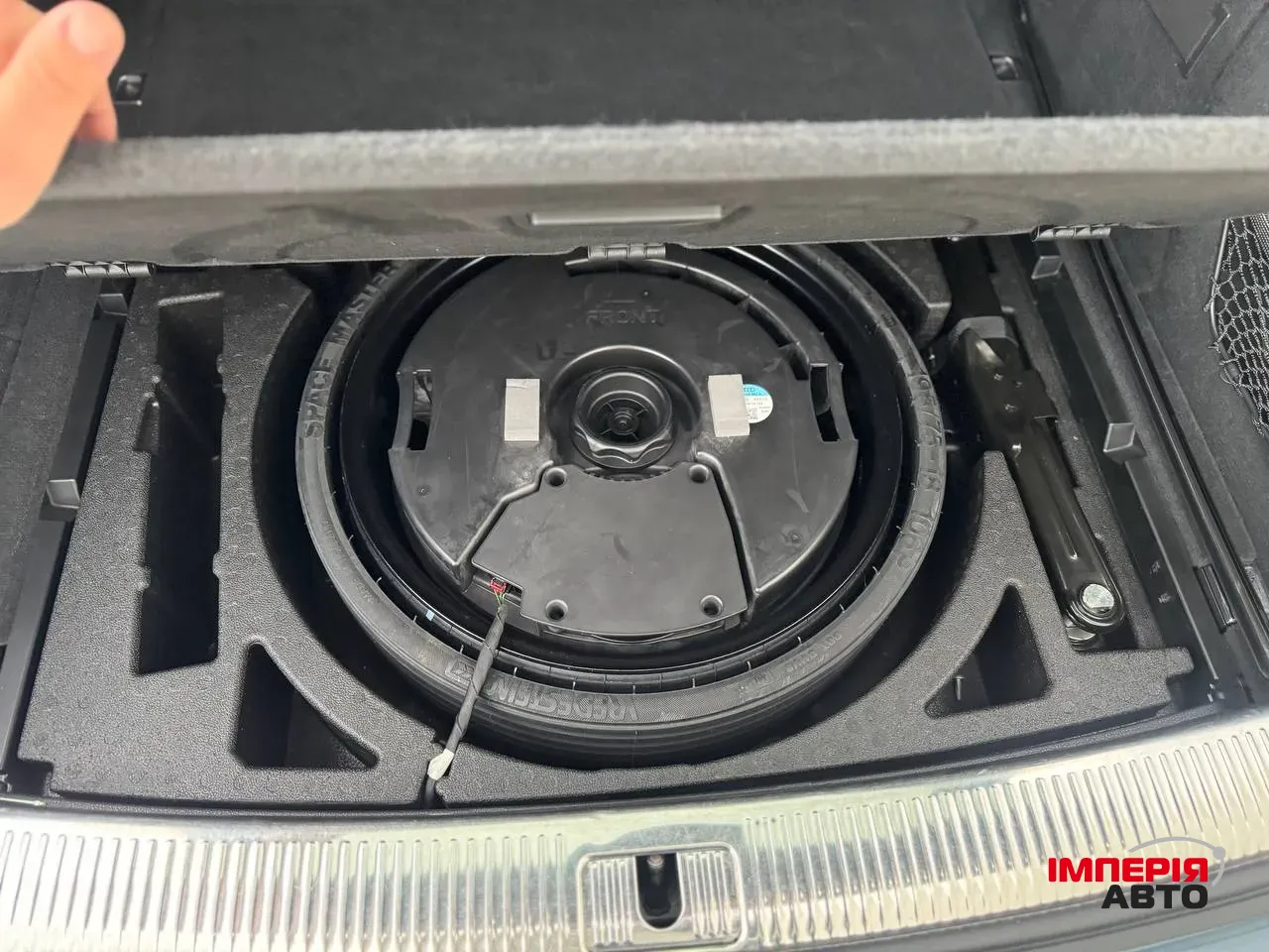 Audi Q5 - фото 17