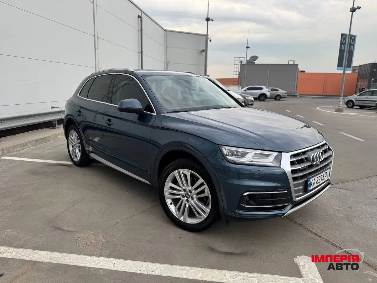 Audi Q5 - фото 8