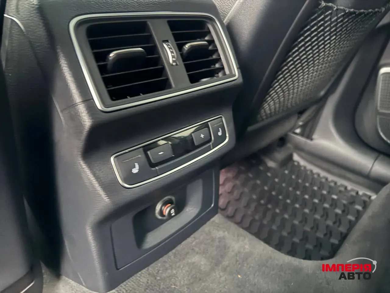 Audi Q5 - фото 39