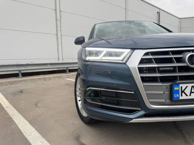 Audi Q5 - фото 3